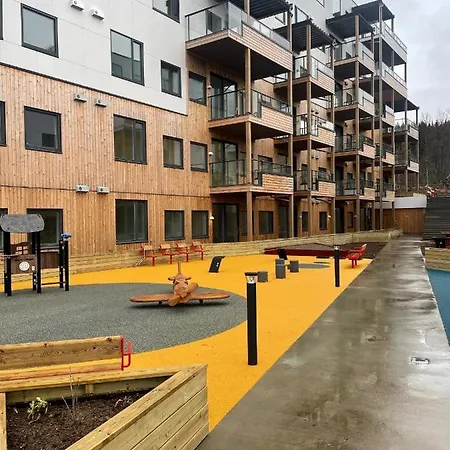 Helt Ny Leilighet Med Flott Beliggenhet Naert Havet Apartment
