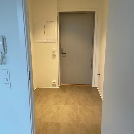Helt Ny Leilighet Med Flott Beliggenhet Naert Havet
