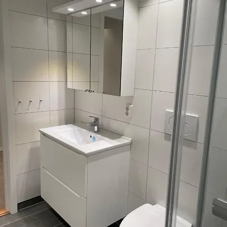 Helt Ny Leilighet Med Flott Beliggenhet Naert Havet Apartmán